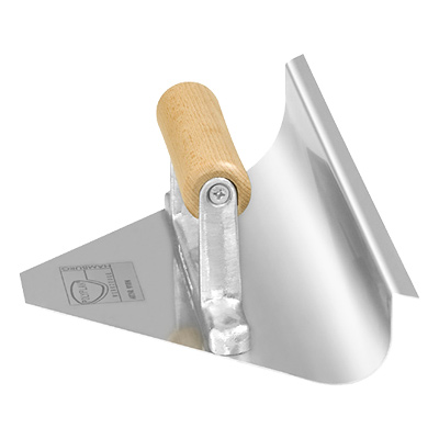 Close: Concave tapered corner trowel for floors