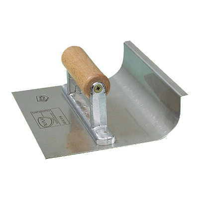 Close: Concave tapered trowel for floors