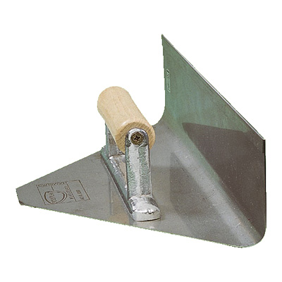 Close: Concave tapered corner trowel for floors